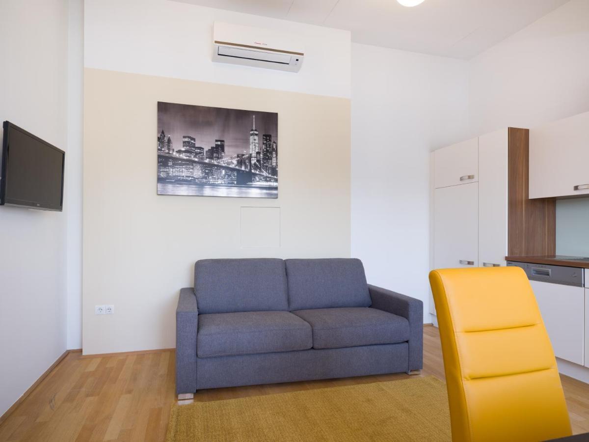 Apartamento Pezzl 1170 *