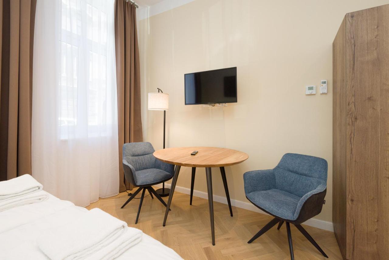 Apartamento Pezzl 1170 *
