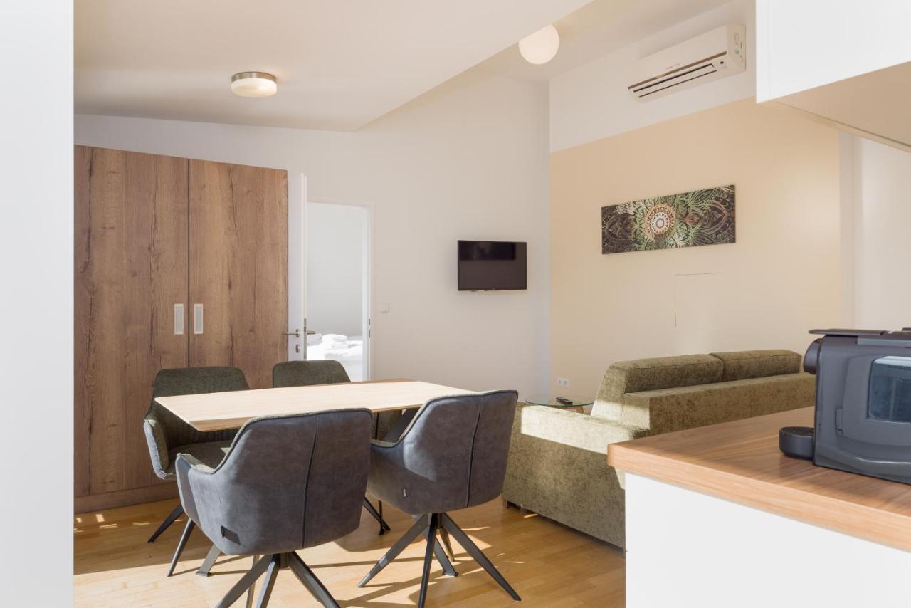 Apartamento Pezzl 1170 *