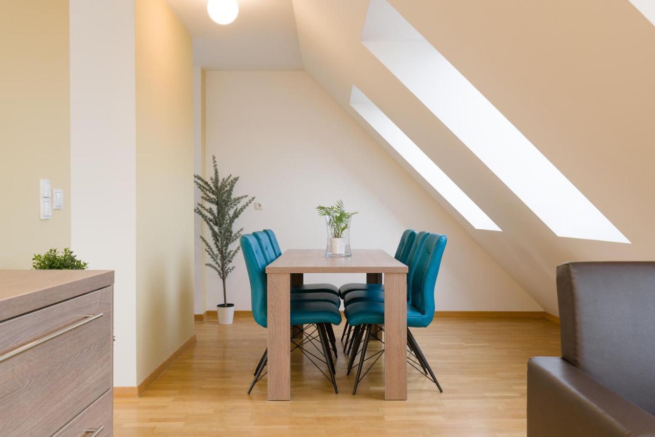 Apartamento Pezzl 1170 *
