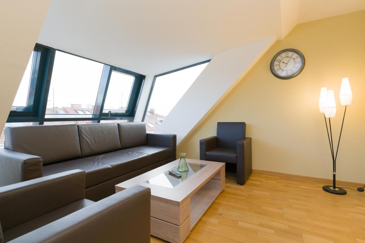 Apartamento Pezzl 1170 *