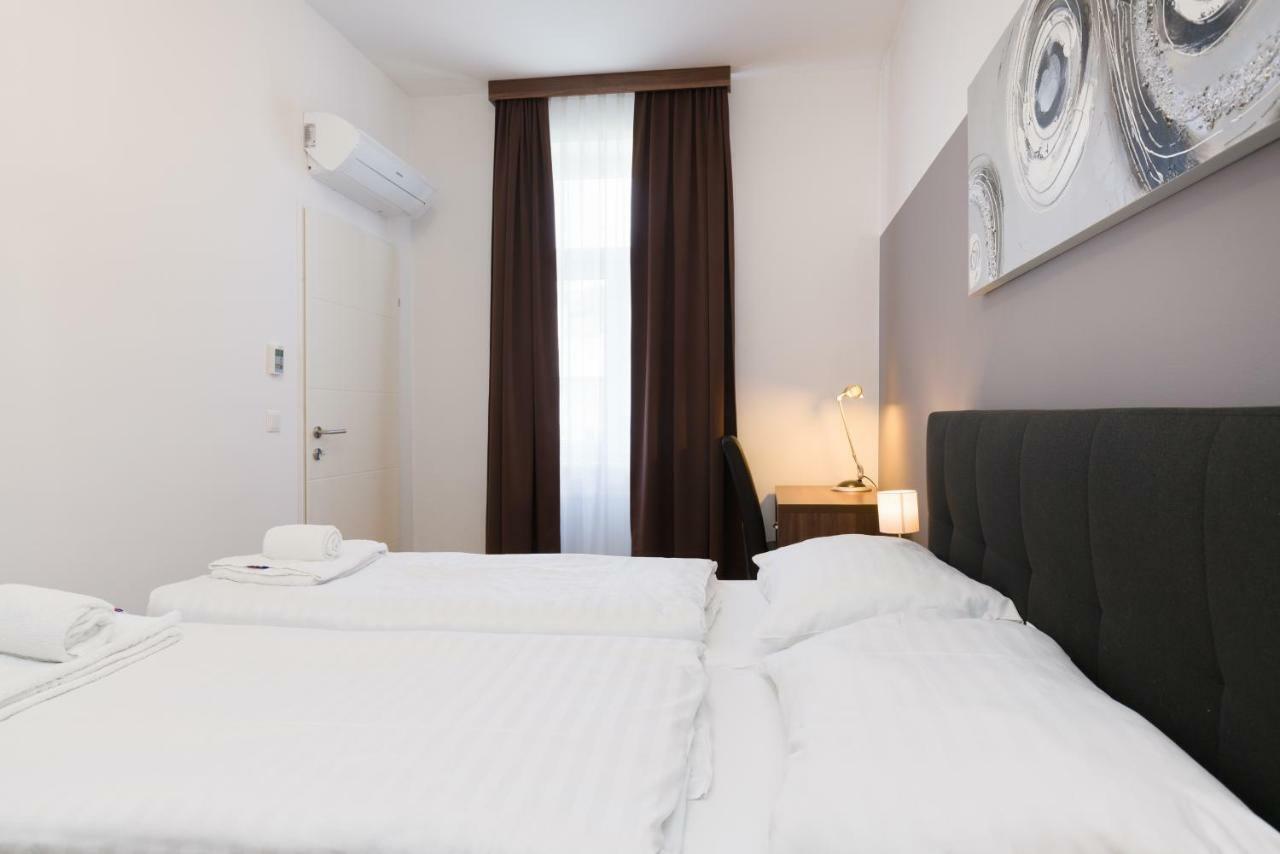 Apartamento Pezzl 1170 *